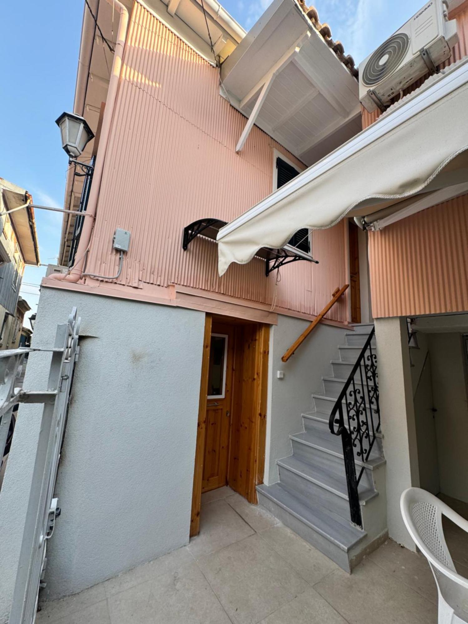 Traditional Lefkas Marina House Lefkada City Exterior photo